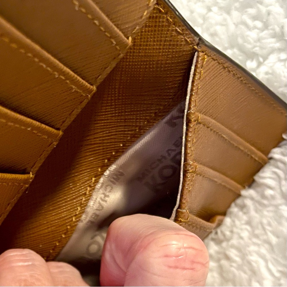 *NWOT* MICHAEL KORS Jet Set Bi-Fold Wallet - Women's - Brown Leather (SJ00169) - Picture 6 of 11